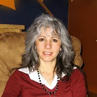 Linda Nault Photo 16