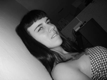 Alison Burgess Photo 18