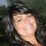 Amy Roberts Photo 14