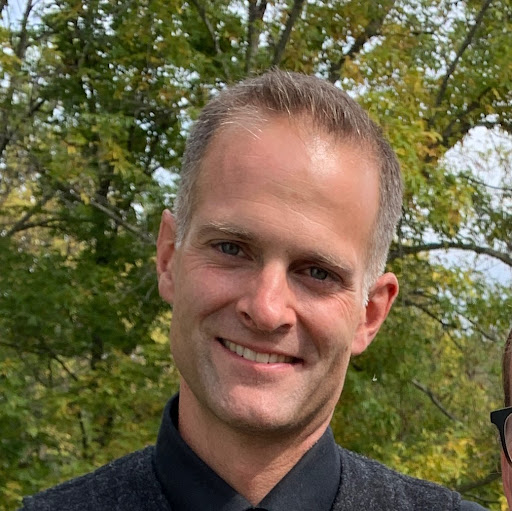 Mike Larson Photo 30