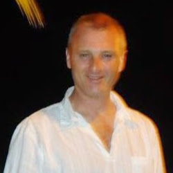 Douglas Robson Photo 15