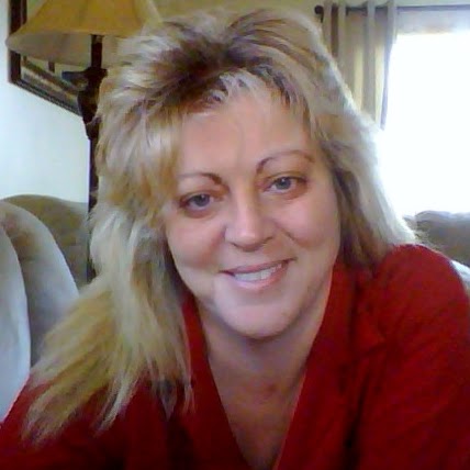 Pauline Davis Photo 19