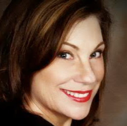 Suzanne Rose Photo 13