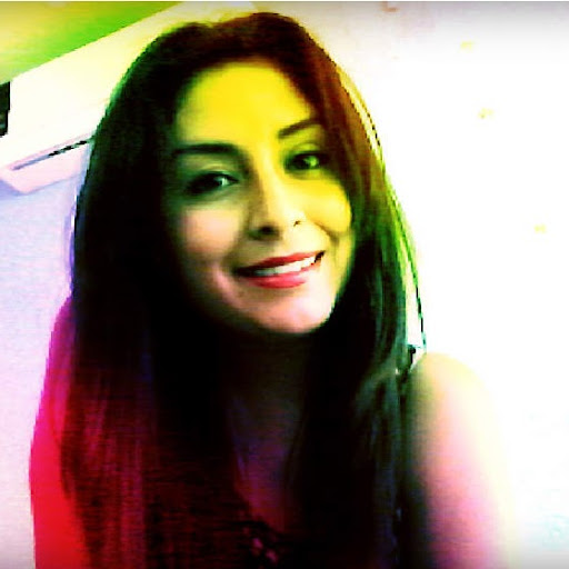 Rebeca Robles Photo 7