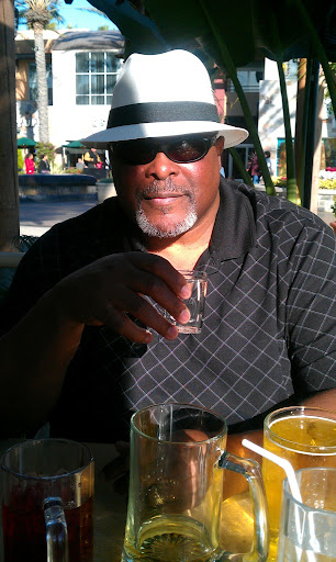 Reggie West Photo 5