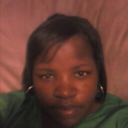 Sharon Bush Photo 34