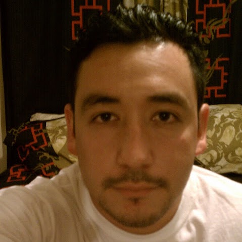 Erik Gomez Photo 34