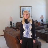 Betty Newton Photo 5