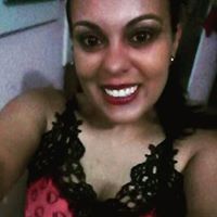 Bruna Santos Photo 11