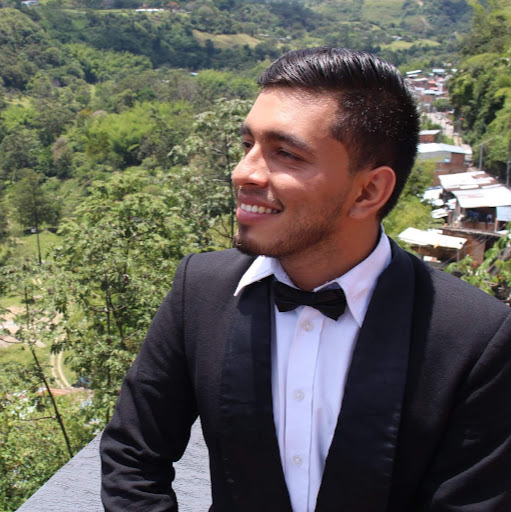 Daniel Castro Photo 32