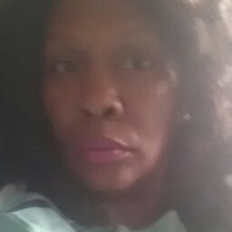 Yolanda Singletary Photo 15
