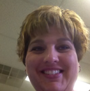 Tiffany Lyons Photo 34