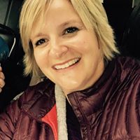 Jennifer Waggoner Photo 38