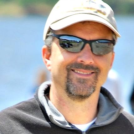 Derek Hart Photo 36