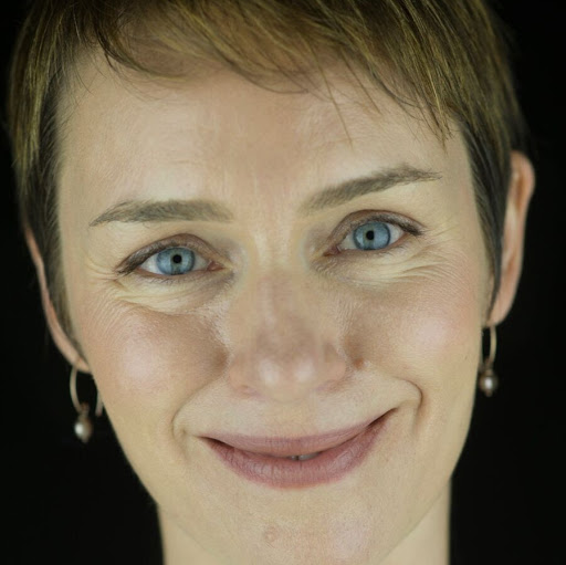 Jennifer Napier Photo 7