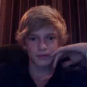 Cody Simpson Photo 9