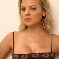 Kirsten Thompson Photo 22