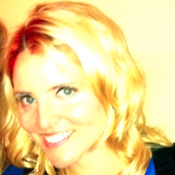 Laura Betz Photo 25