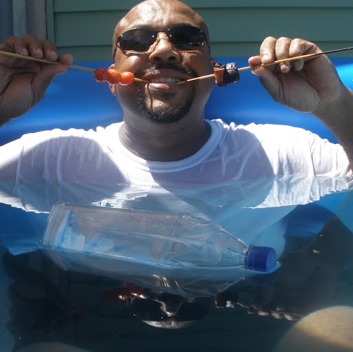 Tyrone Neal Photo 30