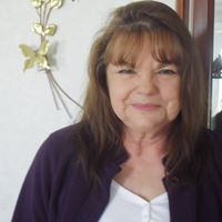 Connie Spence Photo 6