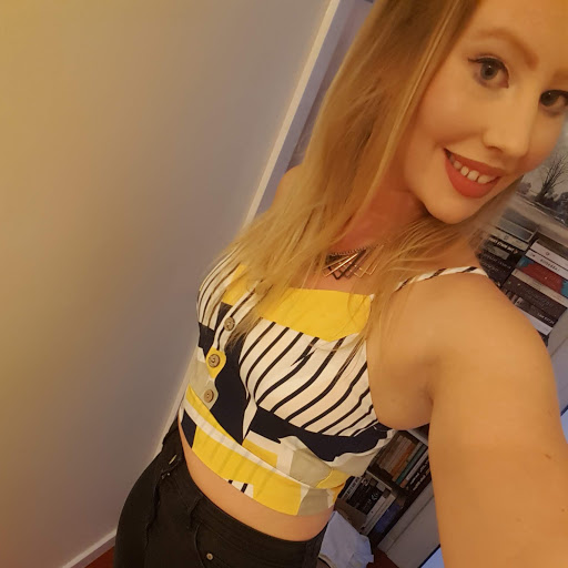 Tanya Hunter Photo 44