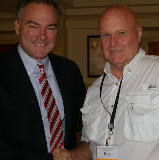 Ron Thompson Photo 22
