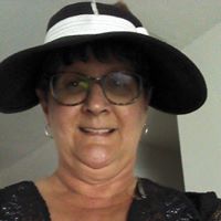 Roseann Lindsay Photo 6