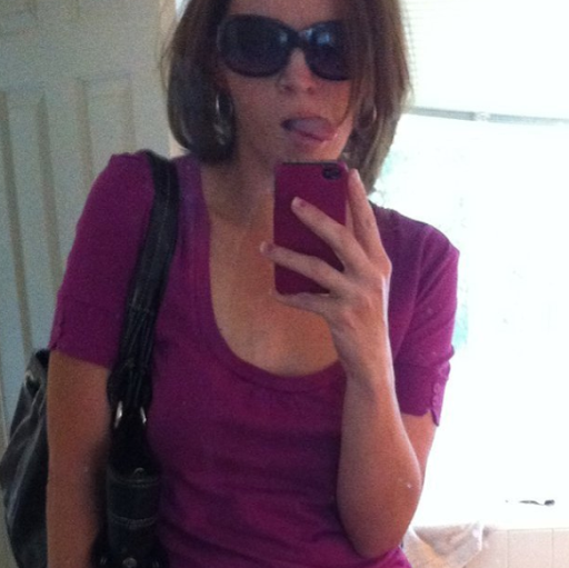 Victoria Todd Photo 29