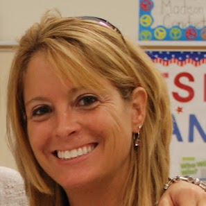 Brenda Crowe Photo 33