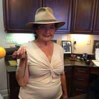 Dorothy Sanders Photo 20