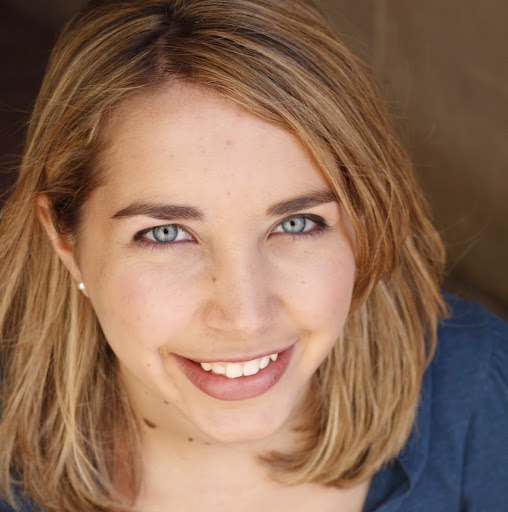 Joanna Miller Photo 32