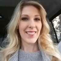 Sarah Goss Photo 25