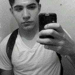 Cesar Reyes Photo 34