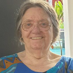 Joanne Ellis Photo 30