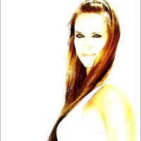Julia Spangenberg Photo 2