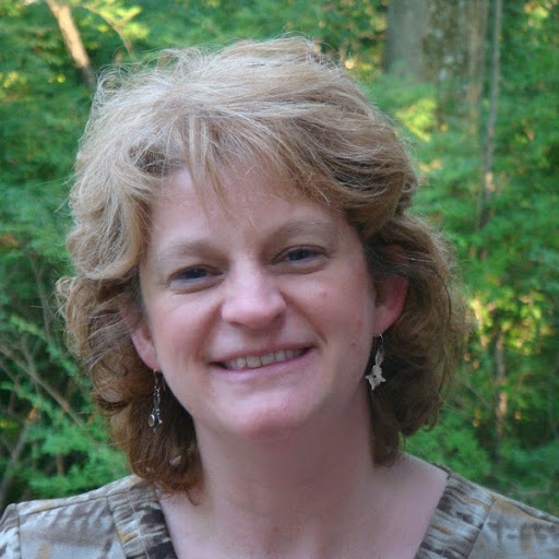 Christy Lowe Photo 36
