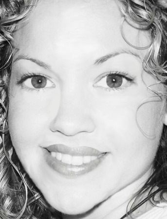 Nikki Meredith Photo 21