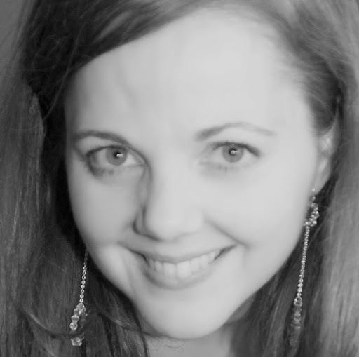 Julie Criswell Photo 6