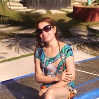 Heidi Reyes Photo 15