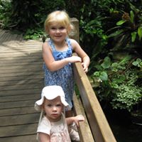 Sarah Link Photo 8