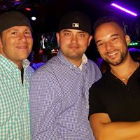 Taylor Crenshaw Photo 14