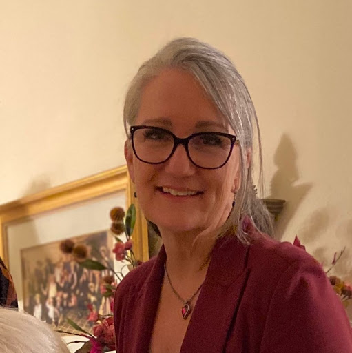 Cynthia Hunt Photo 27