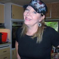 Tracey Downs Photo 5