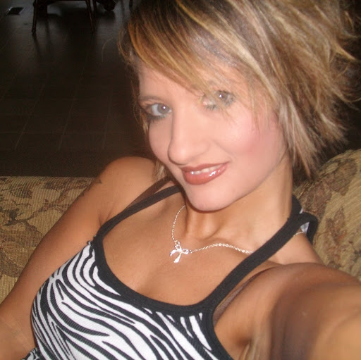 Stephanie Parrish Photo 33