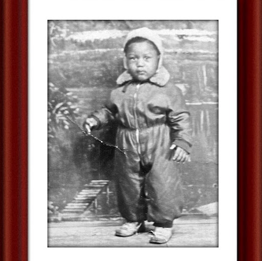 Stanley Alexander Photo 33