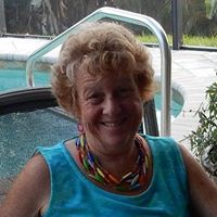 Jackie Knowles Photo 30