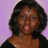 Gloria Ivy Photo 6