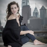 Elizabeth Calabro Photo 9