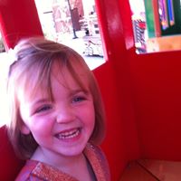 Mary Farrar Photo 29
