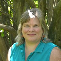 Carolyn Larson Photo 7